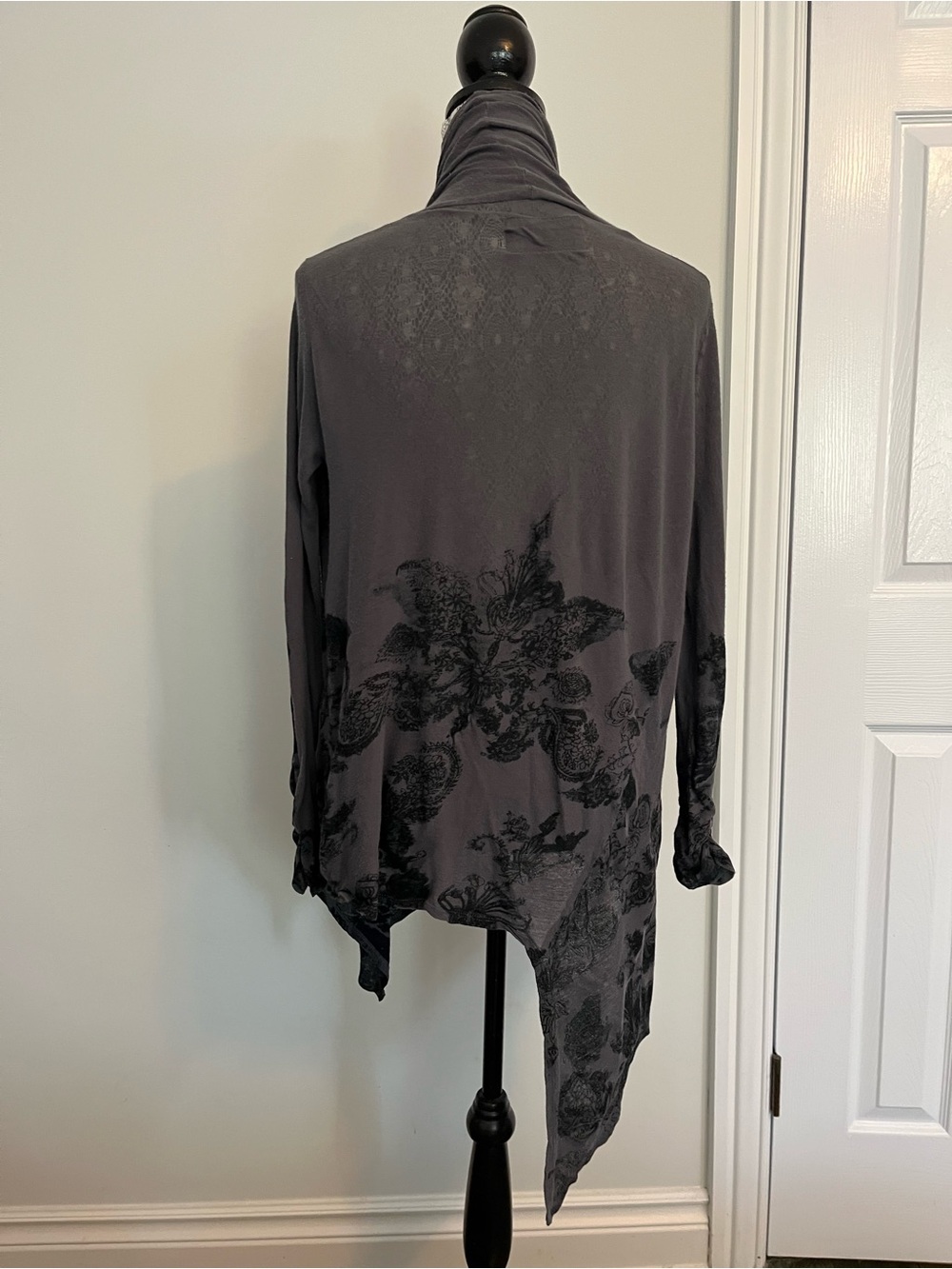 All Saints Charcoal Gray Draped Floral Burnout Cardigan - Picture 4 of 5